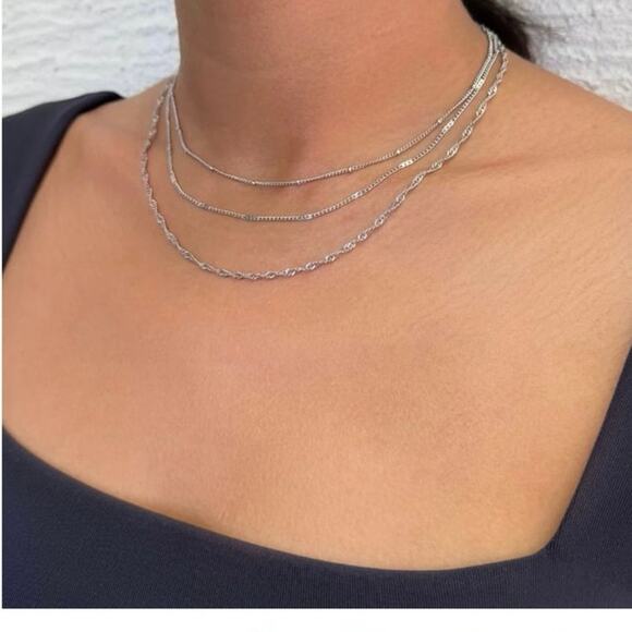 3-Chain Necklace Set - Picture 5 of 7